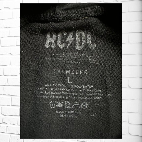 AC/DC Highway To Hell 1979 North American Tour Hoodie - L Gender Neutral - Picture 4 of 6